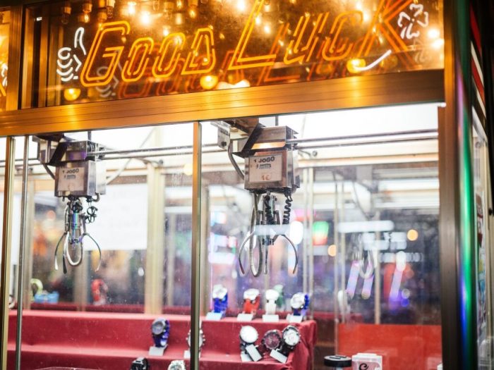 How to Customize Your Claw Machine to Attract More Players